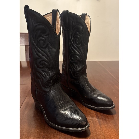 Vintage‎ Acme Men's 8.5 Western Cowboy Boots Black Leather USA Made Embossed
